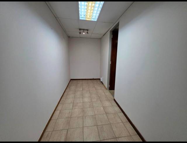 BUSINESS PROPERTY TO RENT IN TYGER VALLEY